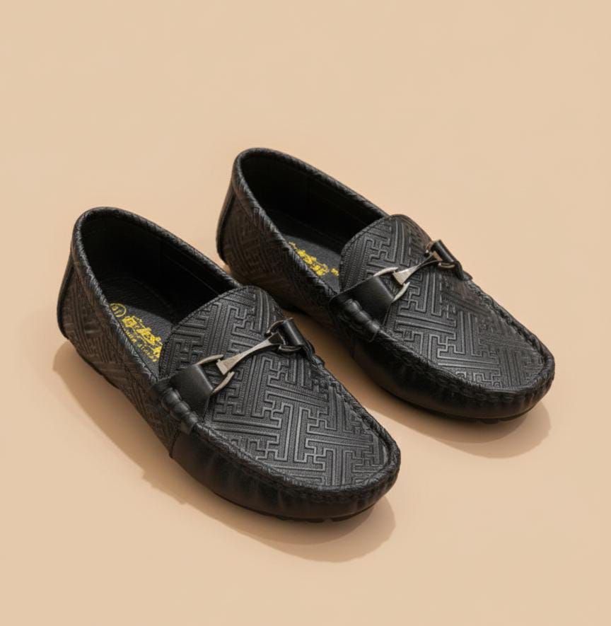 Black Textured Loafer