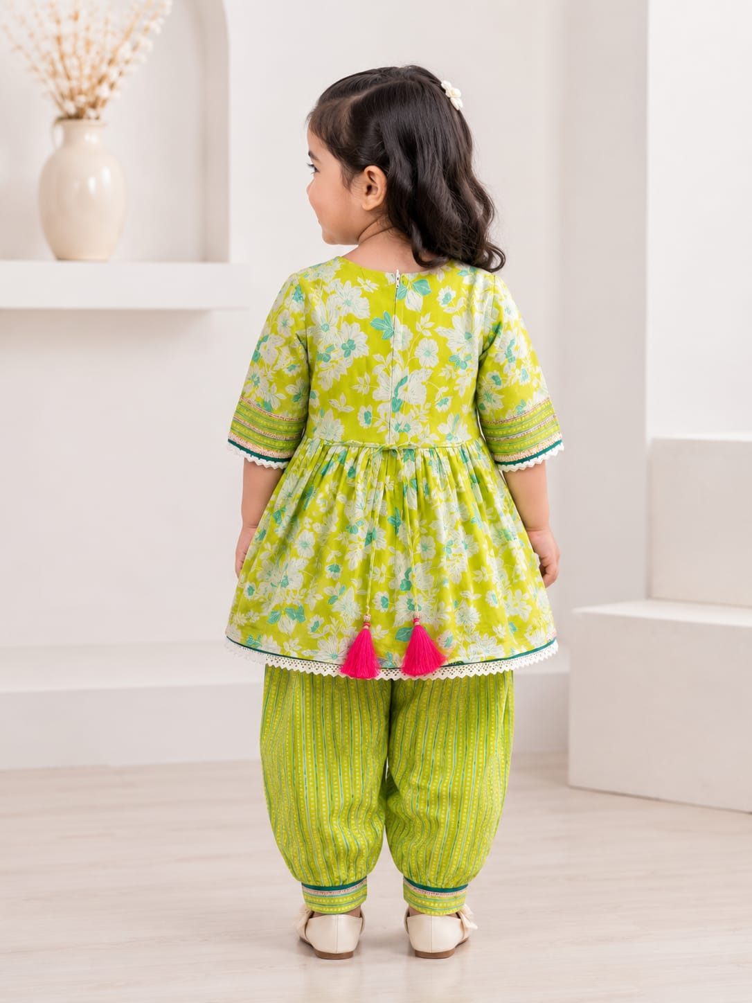 Girls' Floral Print Peplum Kurta & Dhoti Pants Set