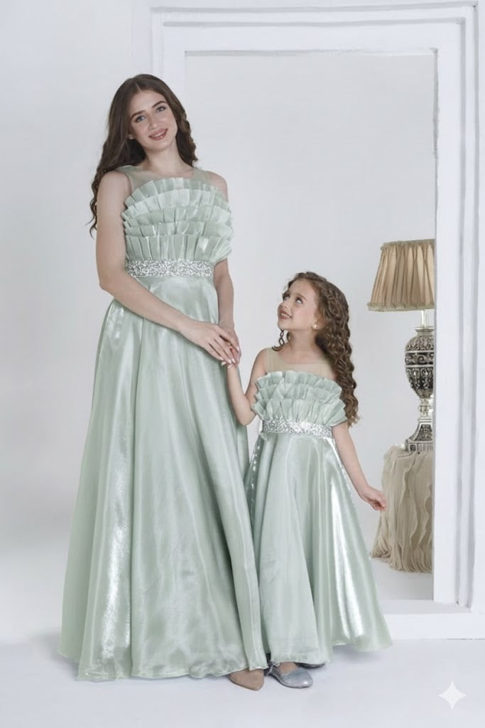 The Sweetheart Mint Green Mother-Daughter Matching Gowns