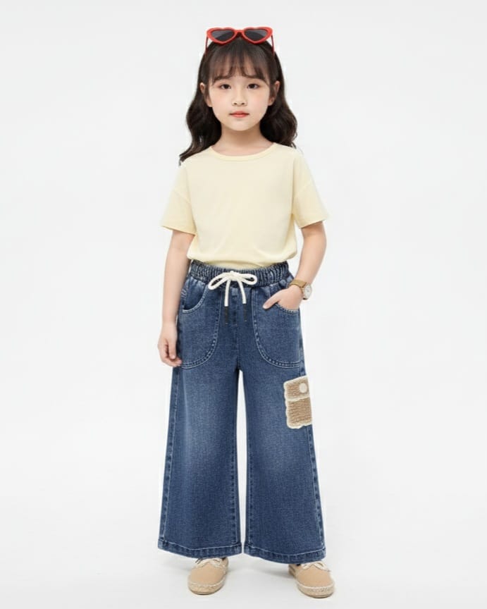 Crotia Patch Blue Jeans