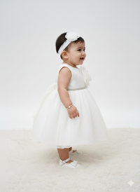 Elegant Sleeveless White Party Dress with Dramatic Floral Detail