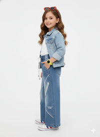 Light Wash Denim Zipper Jeans