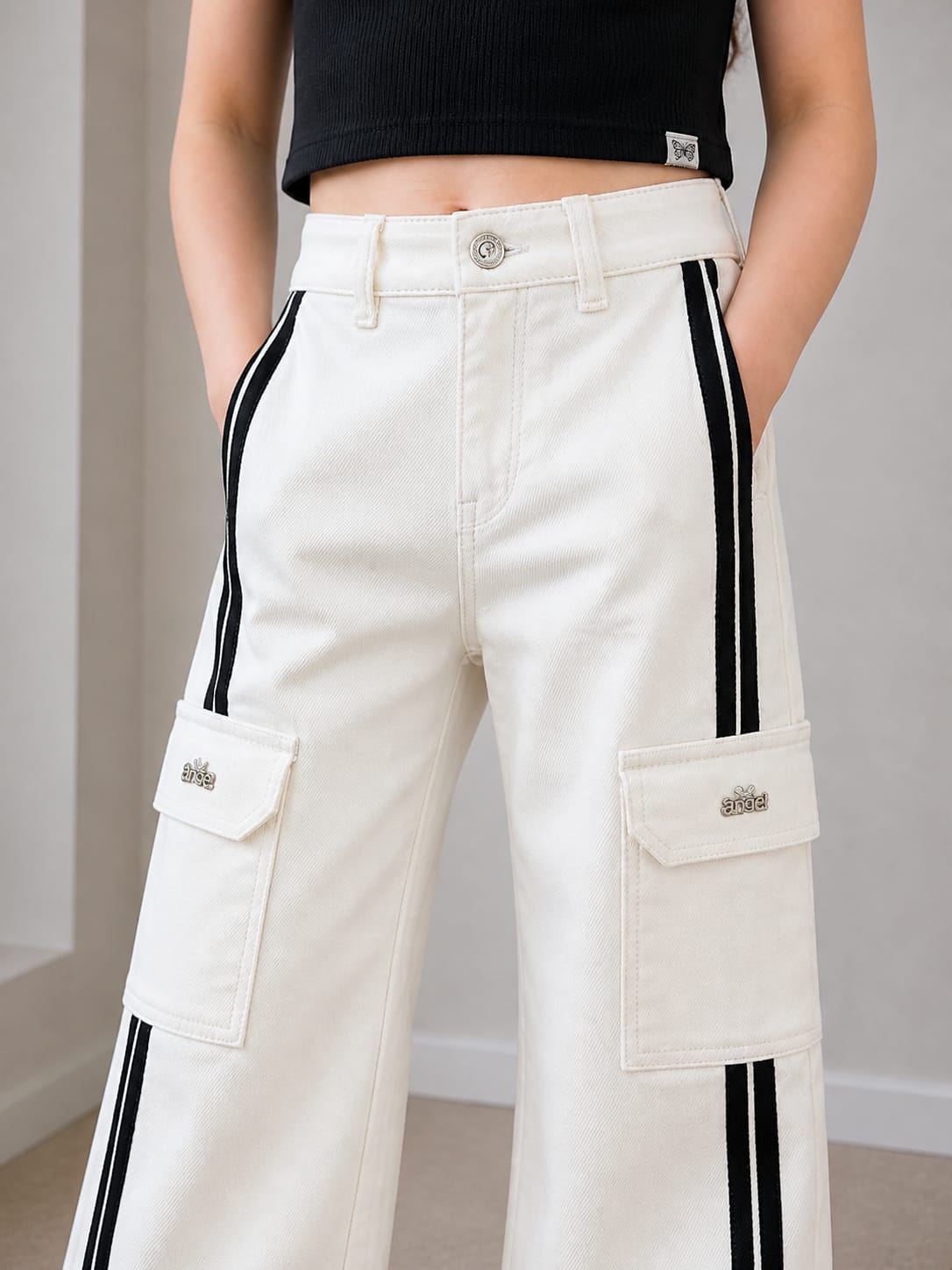 Girls Off-White Wide-Leg with Black Side Stripe Jeans