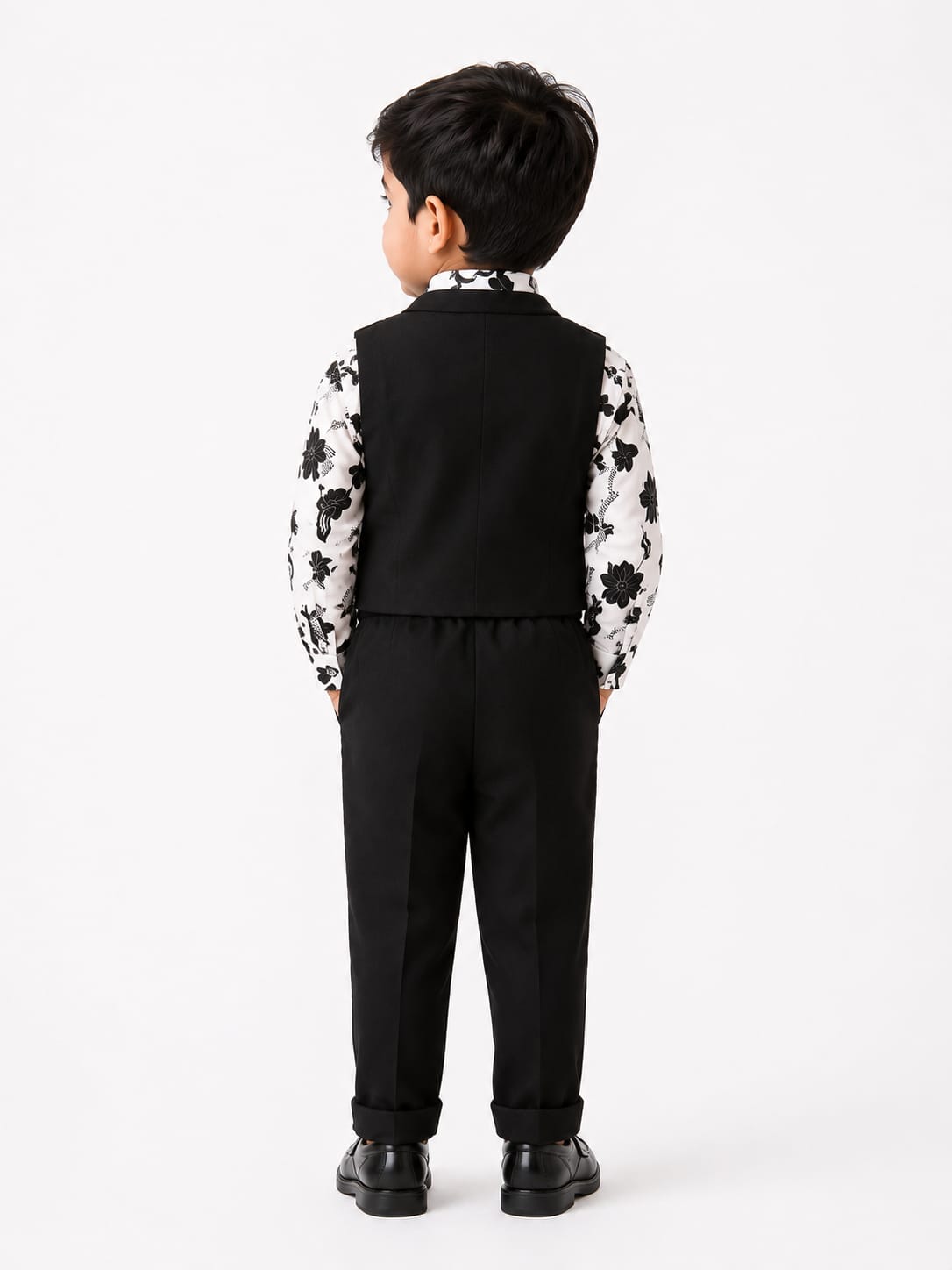 Charming Boys' 4-Piece Tuxedo Party Suit