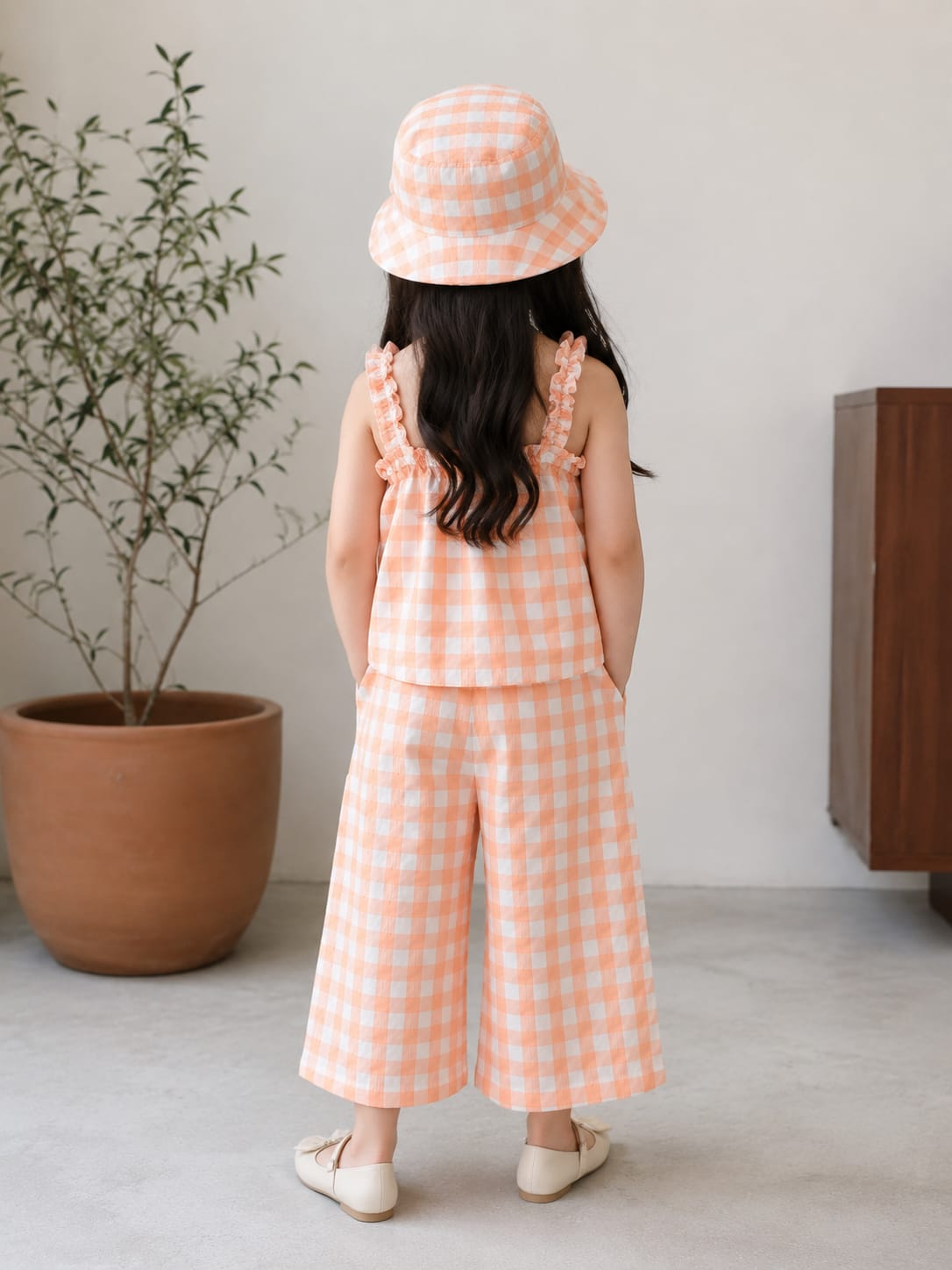 Charming Summer Gingham Co-ord Set with Bucket Hat