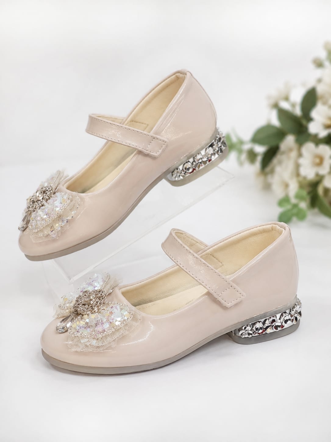 Girls' Beige Sequined Tulle Bow Mary Jane Party Shoes.