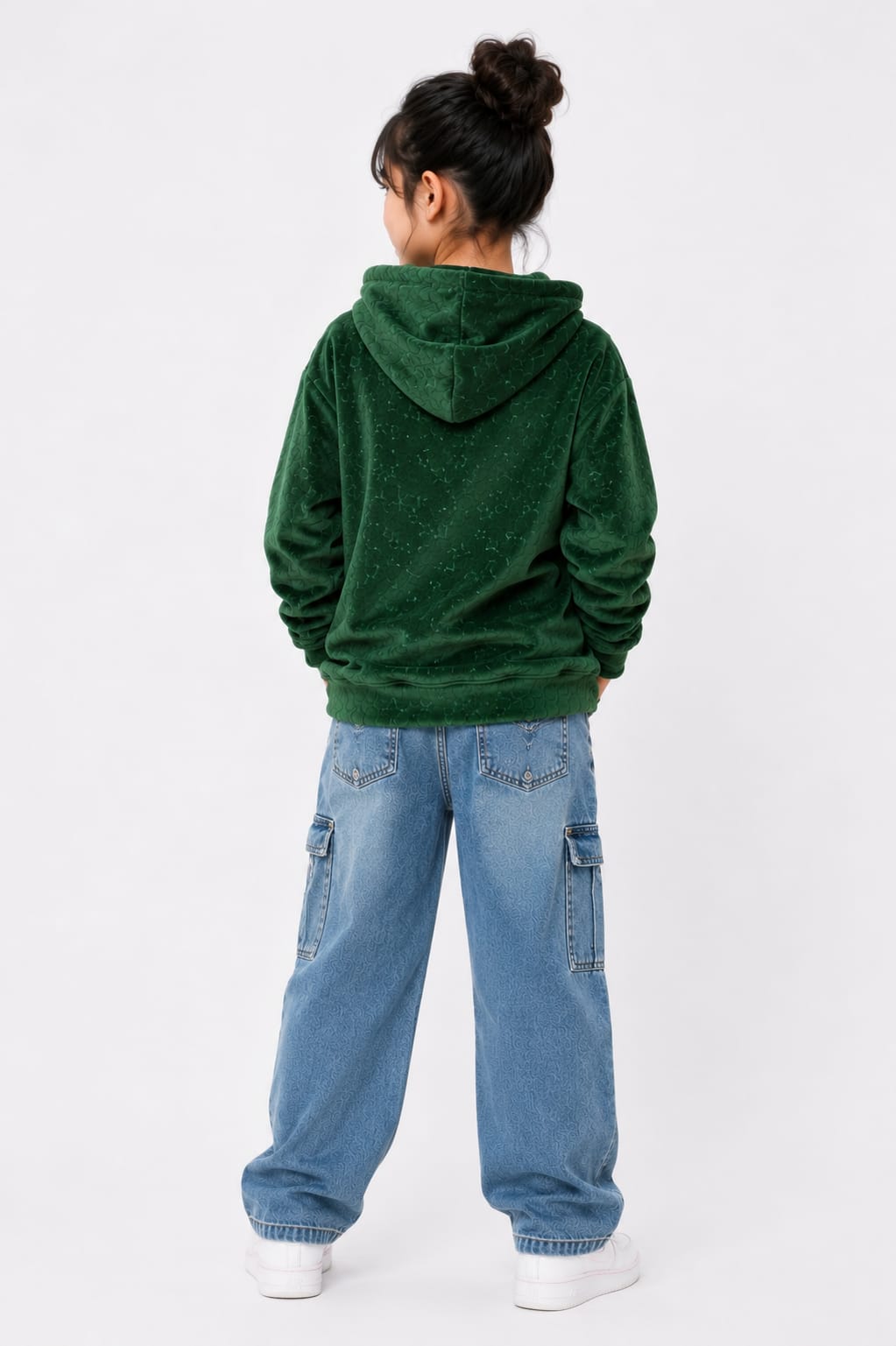 Girls' Dark Green Embossed Star Velvet Pullover Hoodie.