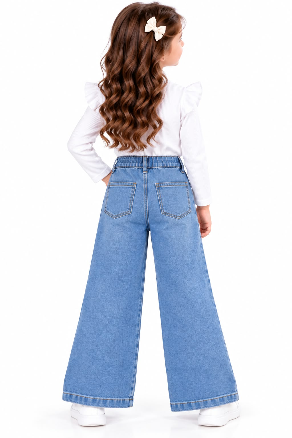 Stylish Wide-Leg Blue Jeans