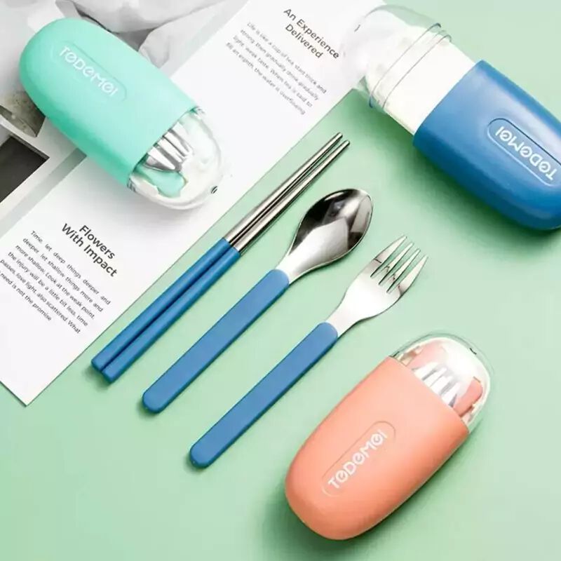 Spoon fork with chopsticks