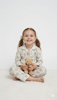 Vintage-Inspired Teddy Bear Print Button-Down Sleep Set for Children