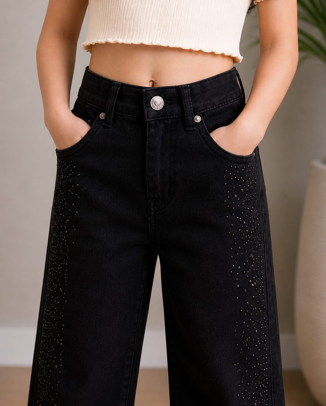 Black wide-leg cut Jeans with Rhinestone Gradient on sides